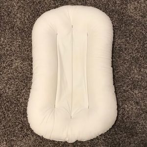 Snuggle me- dockatot